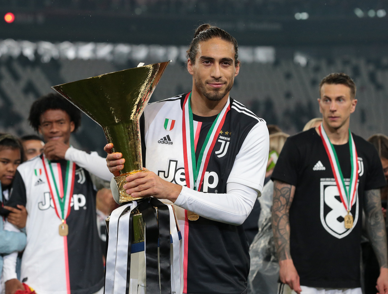 赫斯基：利物浦应该继续支持斯洛特，几位球队领袖也需要做得更多